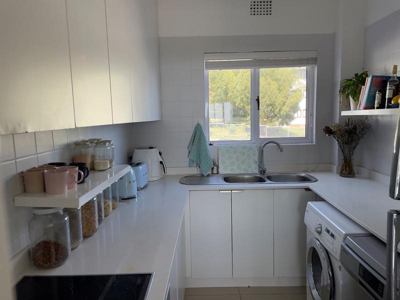 To Let 2 Bedroom Property for Rent in Camps Bay Western Cape